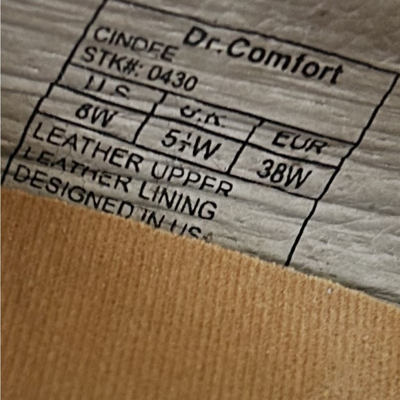 Dr. Comfort Cindee Tan Mary Jane Heels Ladies 8W BOA new in box - Picture 13 of 14